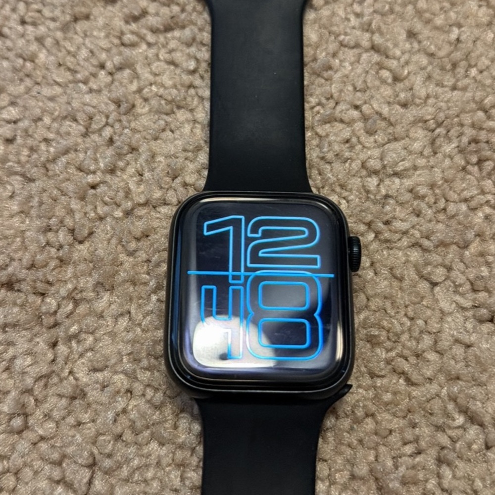 Apple Watch - image 4